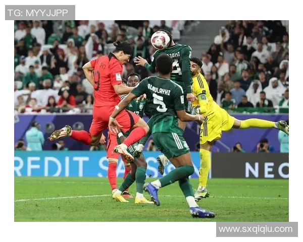 亚足联赛事焦点对决韩国队迎战中国香港队的精彩较量